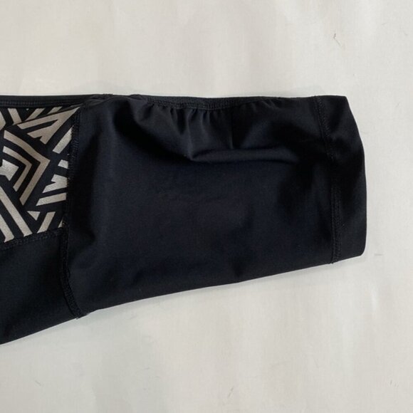 90 Degree By Reflex Black capris Leggings Size Medium - Picture 9 of 11
